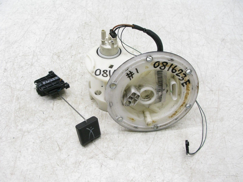 08-12 MERCEDES W204 C300 E350 GLK350 IN TANK LOW PRESSURE FUEL PUMP OEM 081623 1