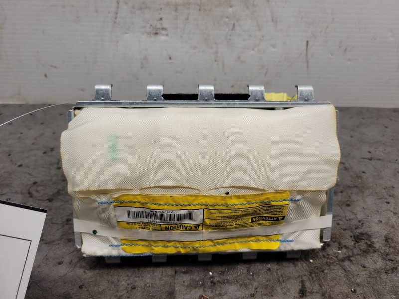 Passenger Right Air Bag Passenger Dash Fits 05-15 TACOMA 1630752