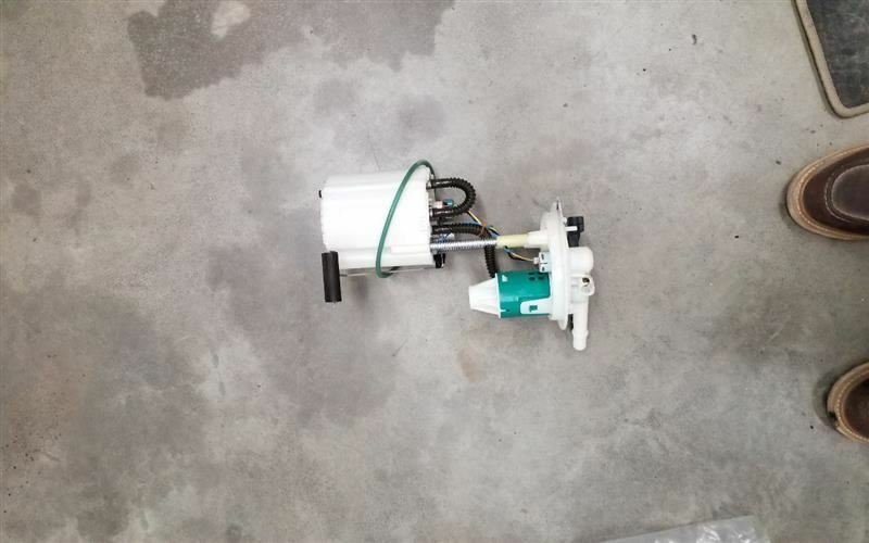 Fuel Pump Assembly 3.5L Fits 08-11 IMPALA 234177
