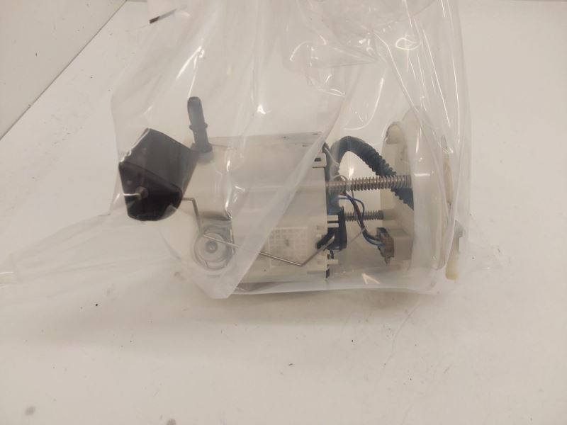 Fuel Pump Assembly 3.0L Fits 10-14 CTS 3275424