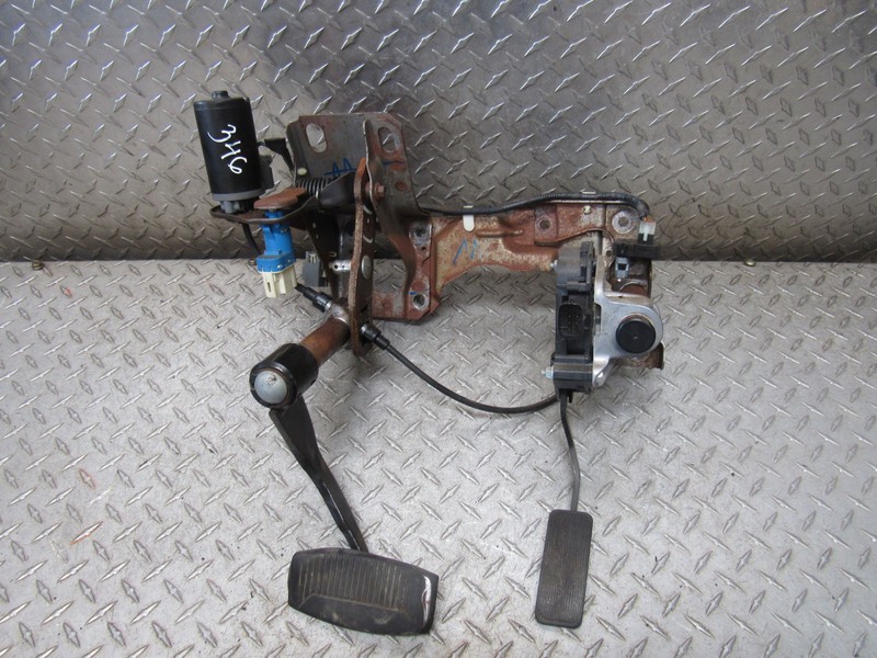 2005 MERCURY MOUNTAINEER ACCELERATOR GAS PEDAL 4.0L 6CYL