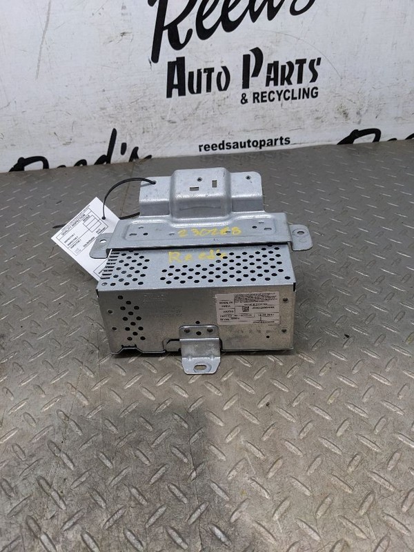 Audio Equipment Radio Receiver AM-FM-MP3 8.0" Screen Fits 18-19 ECOSPORT 1196570