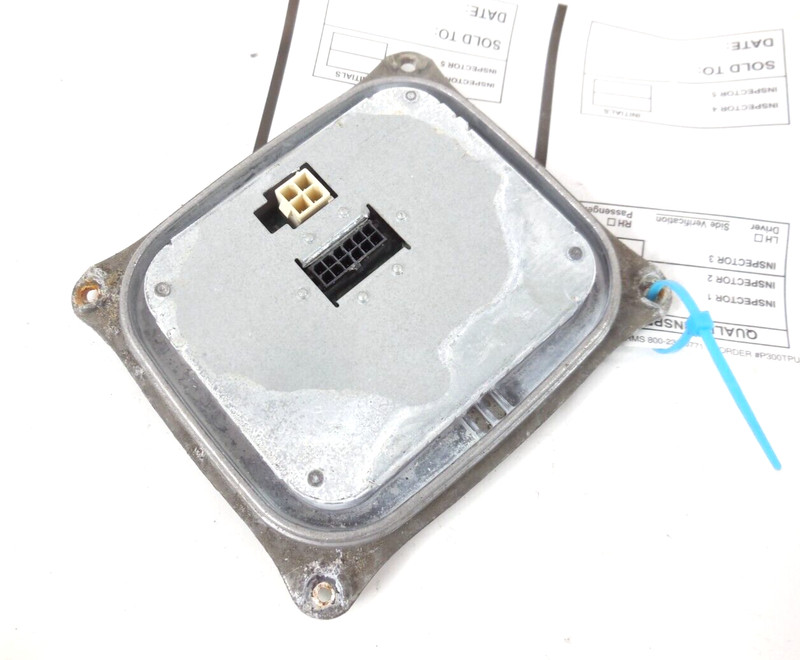 2010 10 Mercedes-Benz S550 Xenon Headlight Voltage Ballast OEM 2218706389