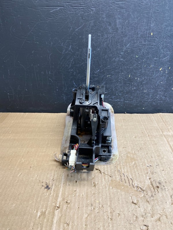 2007-2012 Nissan Altima Automatic Transmission Gear ShifterAE1911 DG