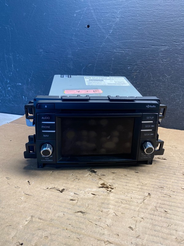 2013 - 2015 Mazda CX5 CX-5 Radio Navigation Player Screen Display AD9635 DG