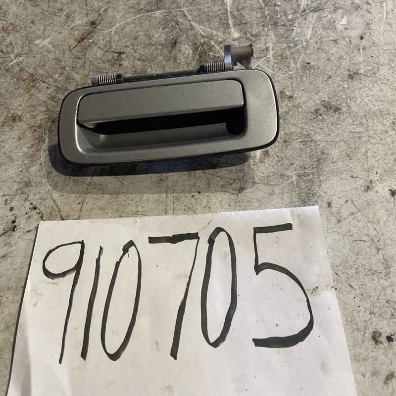 1995 1996 1997 LEXUS LS400 LEFT DRIVER SIDE REAR DOOR HANDLE Silver
