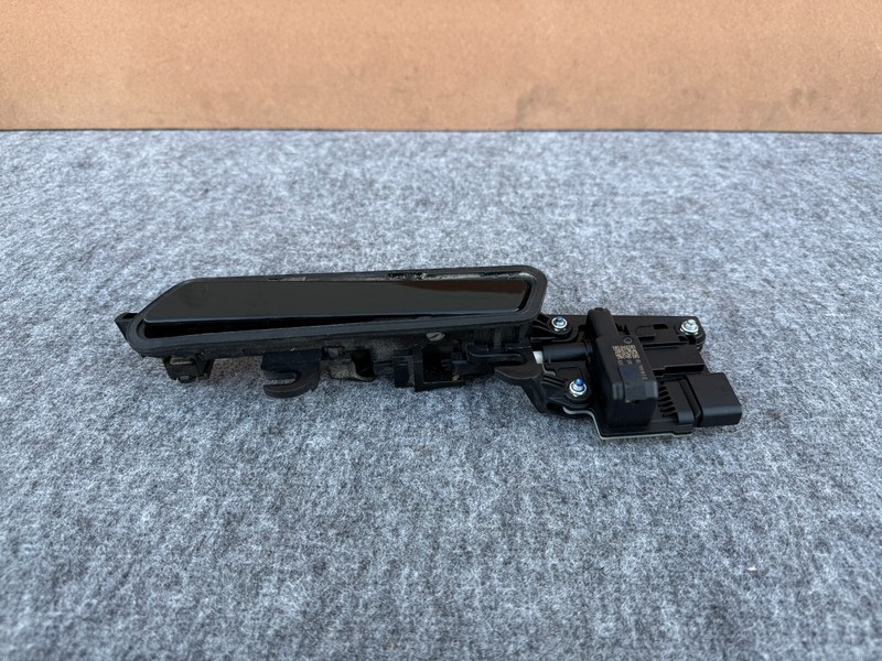 HYUNDAI IONIQ 5 2022-2025 OEM REAR LEFT DRIVER EXTERIOR DOOR HANDLE ASSY (BLACK)