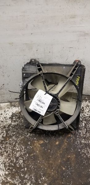 Driver Left Radiator Fan Motor Fan Assembly Fits 95-99 Toyota Avalon