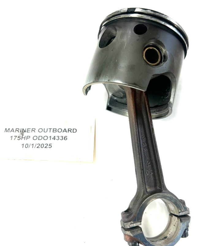 Mercury 8666A22 175hp Piston and Rod Starboard GREAT SHAPE!STANDARD BORE