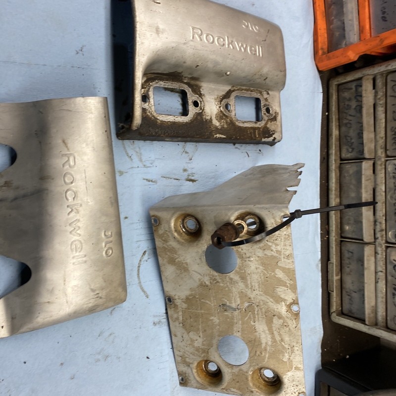 1970 VintageSnowmobile JLO ROCKWELL 434 Motor ￼￼ Cylinder Heads Covers