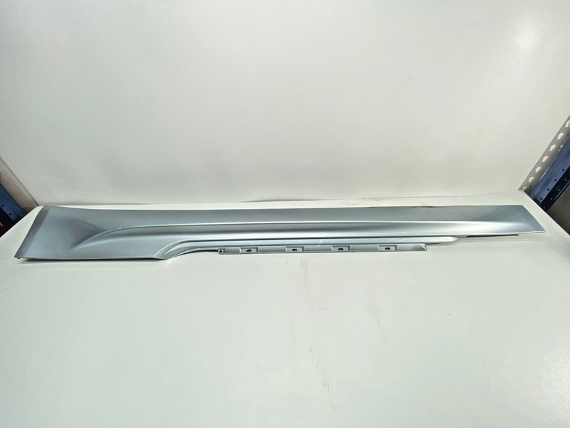 06-10 BMW E63 M6 Left Driver Side Skirt Rocker Panel Silverstone Metallic OEM✅