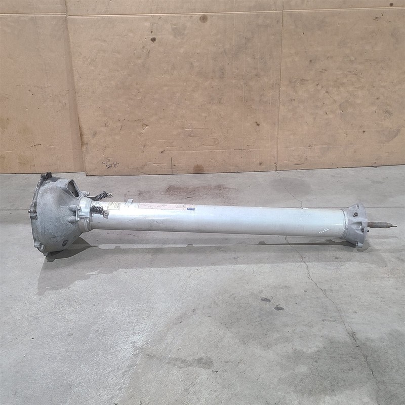 97-99 Corvette C5 Automatic Torque Tube Driveshaft 12559040 Aa7266