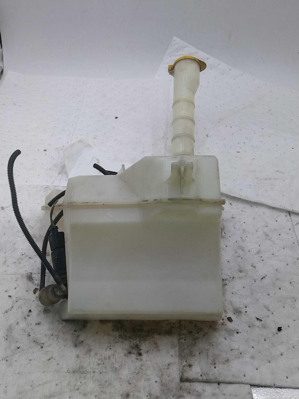 2011 Ford Escape Washer Fluid Reservoir OEM Blue 2.5L 188k Miles NJ25-25240