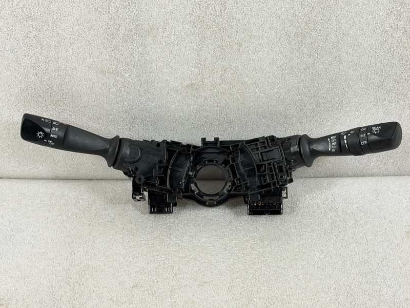 2018-2022 Toyota CHR headlight & wiper switch OEM 84140F4060 #015