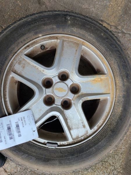Wheel VIN Z 4th Digit New Style 15x6-1/2 Aluminum Fits 04-05 MALIBU 563424