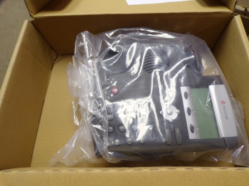 NEW Polycom U2200-12560-025 Soundpoint IP560 SIP Business Desk Phone