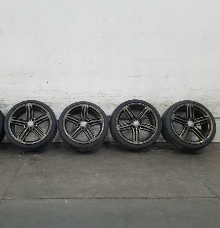 2001 Audi S4 Quattro B5 OEM Speedline 19" Wheel / Tire Set #2330 KK4