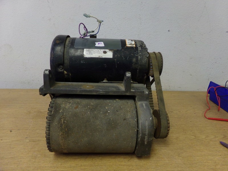 Clarke Floor Sander EZ-8 *FREE SHIPPING*