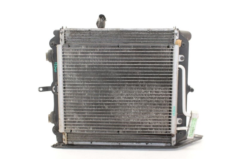 02-03 Porsche 911 3.6L Passenger Right Side Radiator Condenser Fan Assembly
