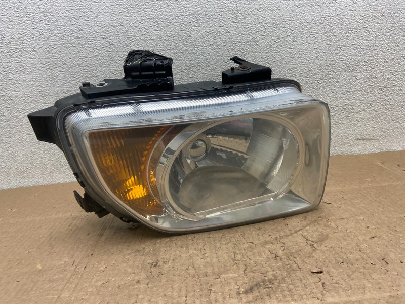 2003 to 2006 Honda Element Right Passenger Rh Side Headlight Oem Y9193 DW
