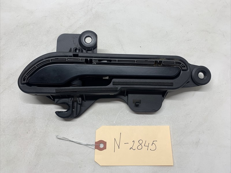 TESLA MODEL Y REAR LEFT DRIVER SIDE EXTERIOR DOOR HANDLE OEM 2020-2022 2845 B41