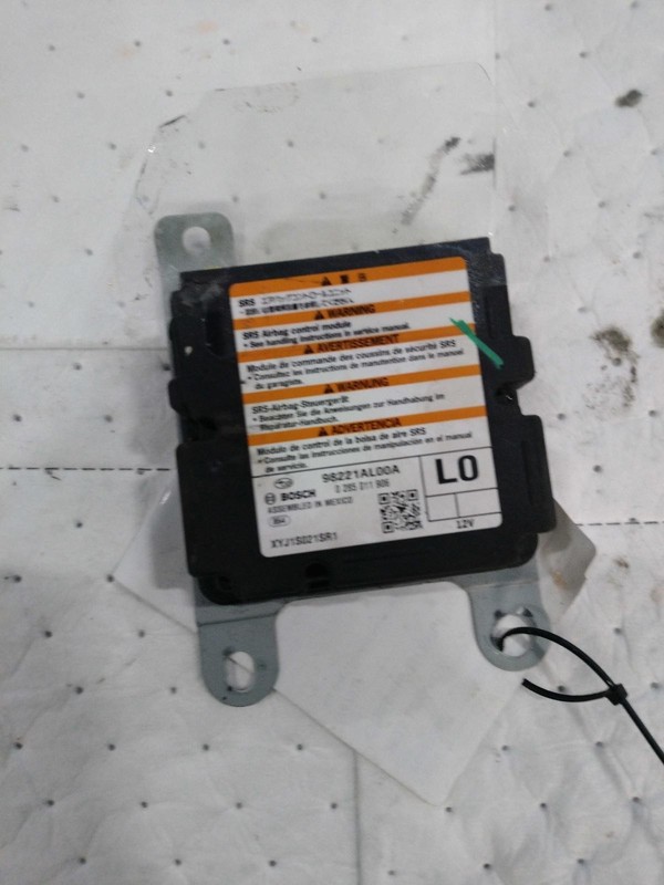 Used Air Bag Module fits: 2015 Subaru Legacy Air Bag under console Sdn ID 98221A