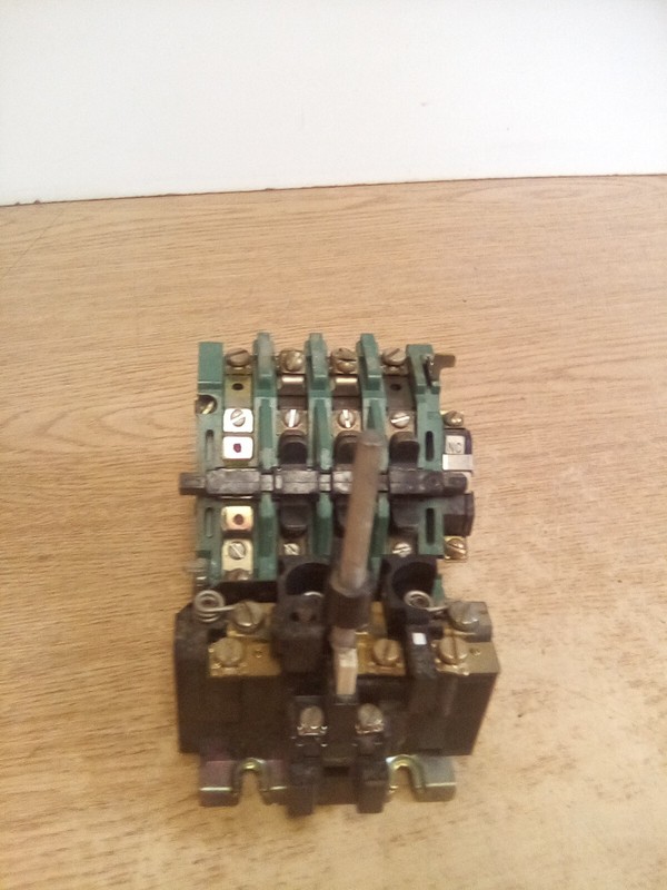 Furnas 48DC31AA2 Overload Relay W/ 49D5682NC & 75D73070-9