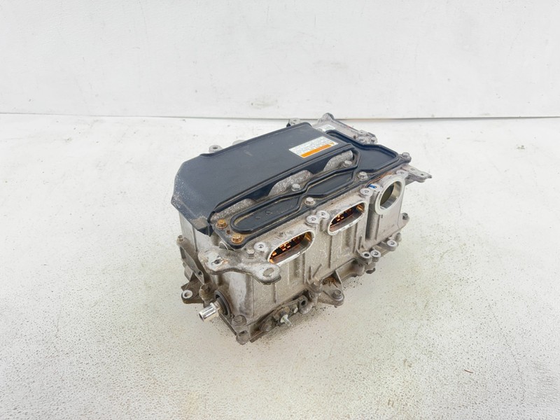 2012-2015 2013 Toyota Prius Hybrid Converter/Inverter/Charger oem