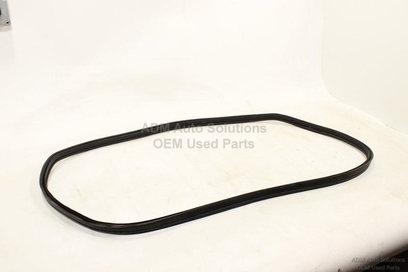 2017-2022 INFINITI Q60 REAR TRUNK DECK LID WEATHERSTRIP SEAL ON BODY OEM