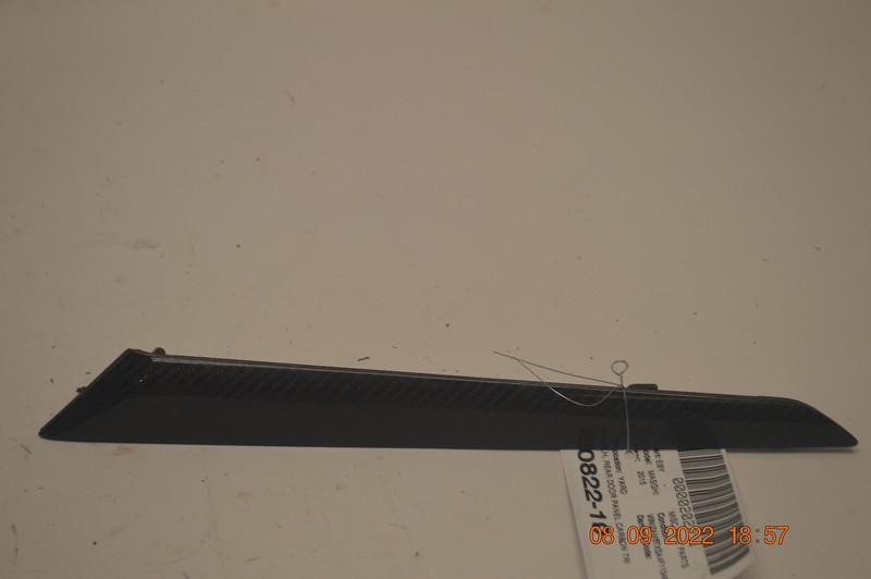 2014-2019 MASERATI GHIBLI REAR LEFT DRIVER SIDE DOOR PANEL MOLDING CARBON OEM