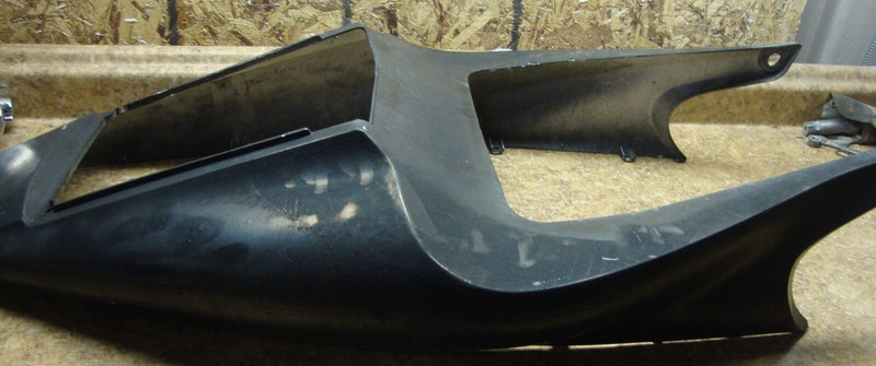 1999 Yamaha YZFR1 YZFR 1 YZF R1 R1000 R 1000 Rear Tail Fender Panel Cowling