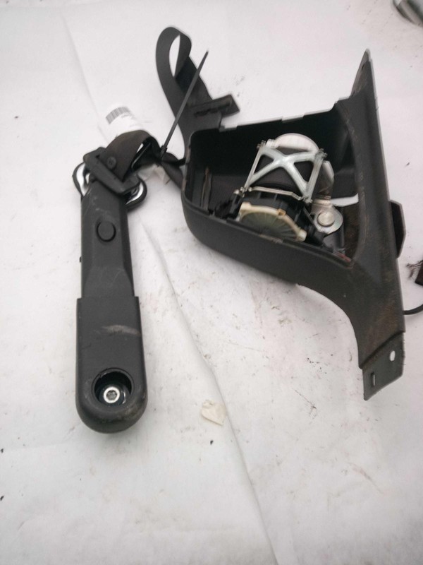 2011 Chevrolet Silverado 1500 Black Seat Belt OEM 19260201 146k Miles