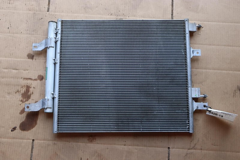 2010-2019 JAGUAR XJ 5.0L A/C AC AIR CONDITIONING CONDENSER OEM