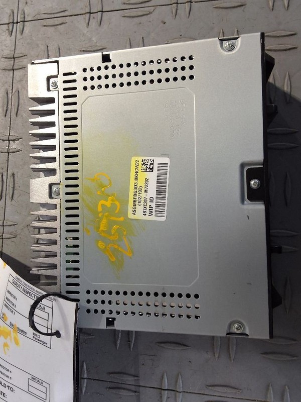 2024-2025 Chevrolet Trax Radio Receiver fits 11.00" Screen ID 85089006