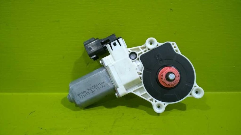 14 C-MAX FOCUS PASSENGER RIGHT FRONT WINDOW MOTOR OEM 3260-51