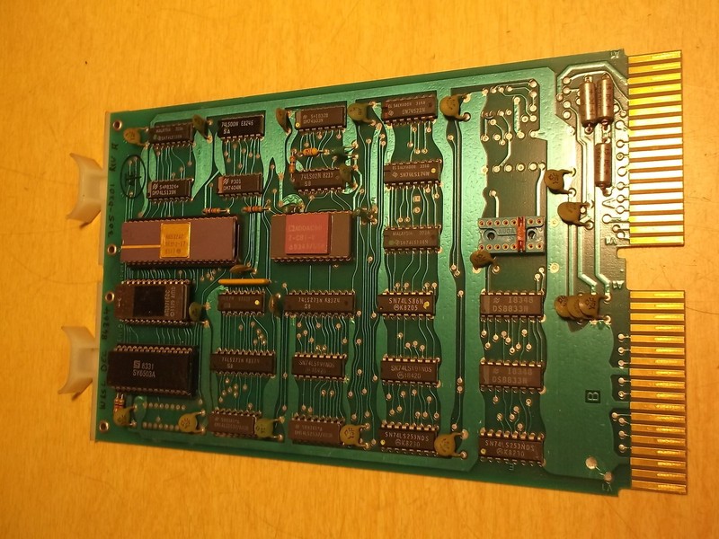 Unimation Servo 6D Board 305-0301 Rev A *FREE SHIPPING*