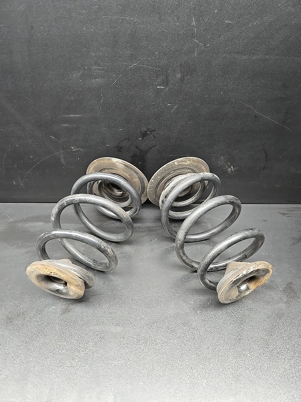BMW 2009-2016 E89 Z4 ROADSTER REAR BARREL SPRING COIL SHOCK ABSORBER SET OEM 90K