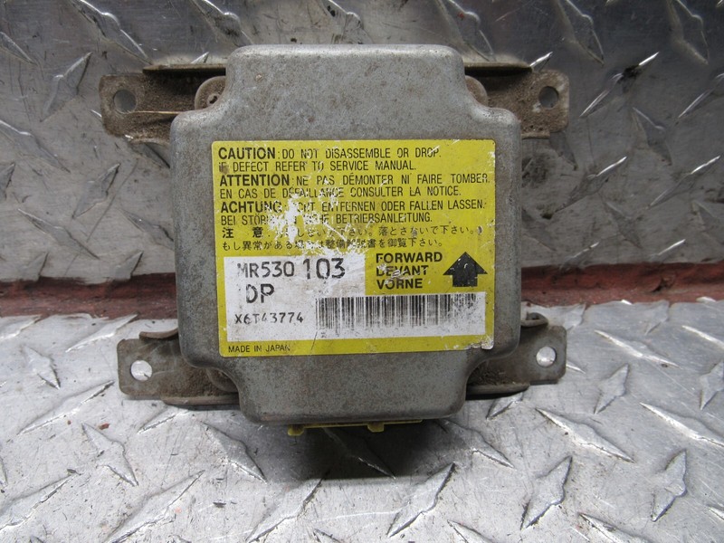 01-05 ECLIPSE/ SEBRING CPE/ 03-05 STRATUS CPE CONTROL MODULE SENSOR MR530 103