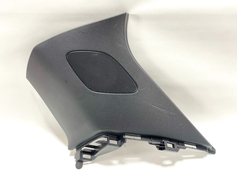 15-18 AUDI Q3 REAR RIGHT PASS SIDE UPPER QUARTER D PILLAR COVER TRIM PANEL OEM