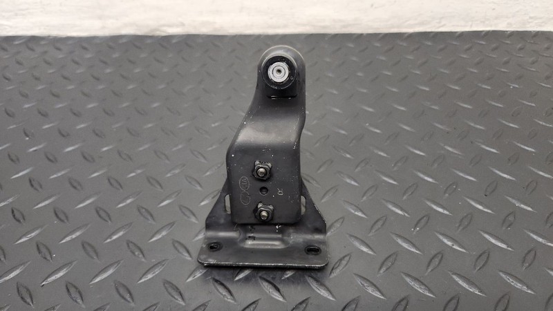 06-14 Kia Sedona Rear Right Passenger Door Upper Roller OEM 83980-4D000
