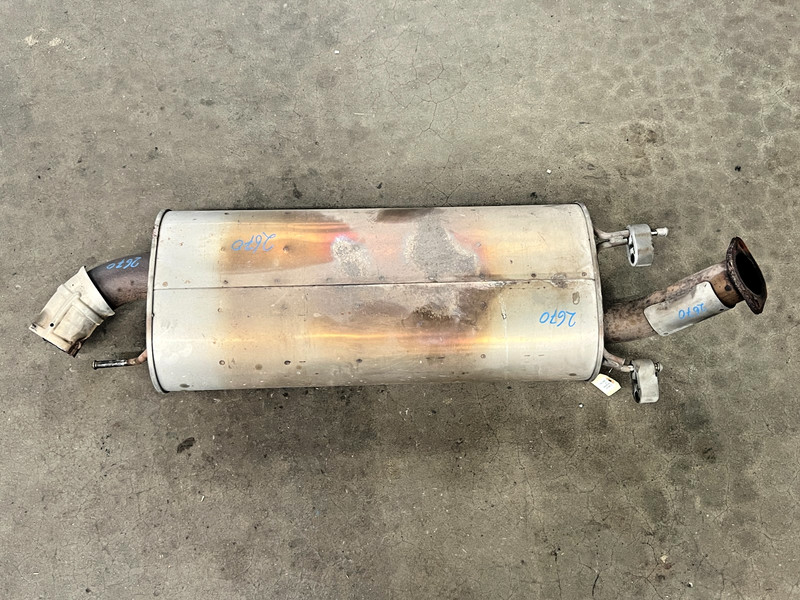⭐2011-2015 INFINITI QX56 FRONT EXHAUST CENTER MAIN MUFFLER PIPE ASSY OEM LOT2670
