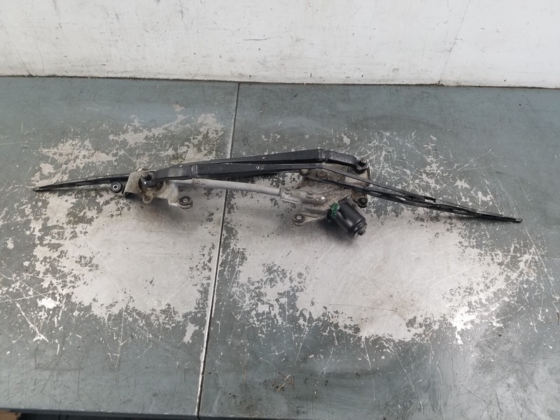2006 Acura RSX Type-S Windshield Wiper Motor / Arms #09094 X2