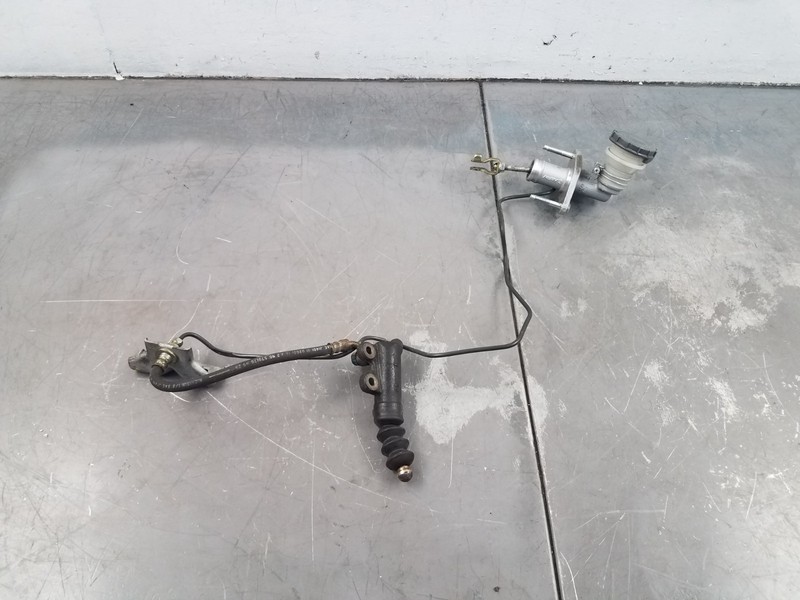 2002 Honda S2000 AP1 Clutch Master / Slave Cylinder #0918 B1