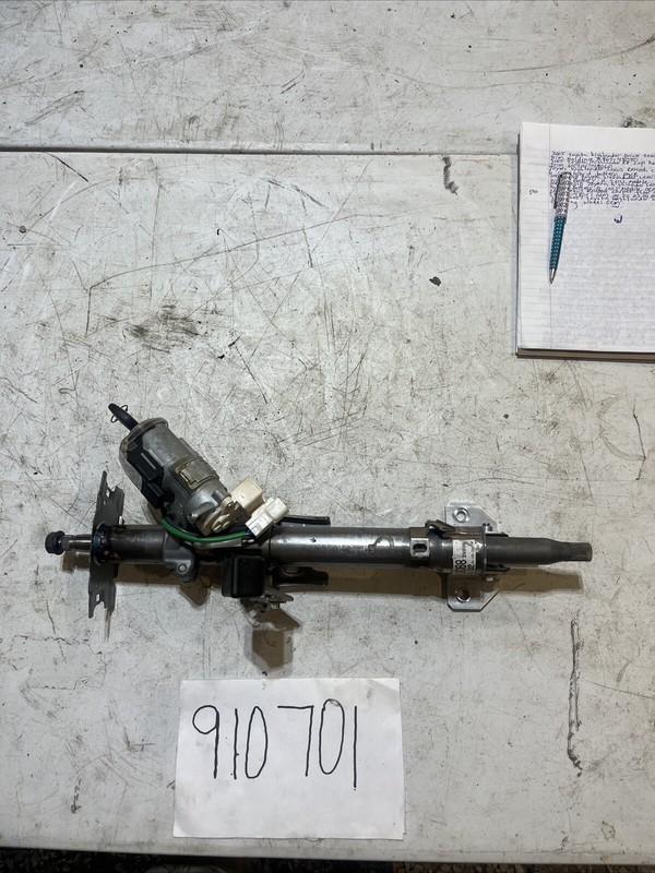 2004-2007 Toyota Highlander Ignition Lock Cylinder Switch Assembly Key Used OEM