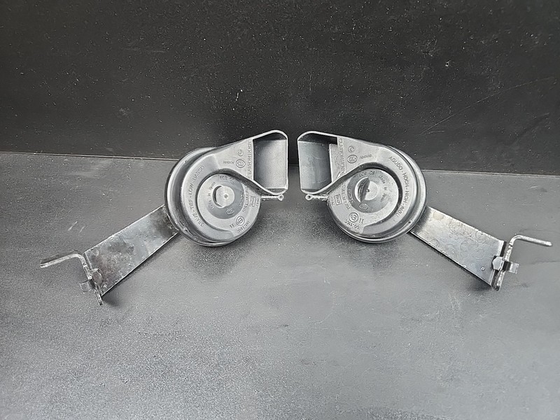 12-20 AUDI C7 A6 A7 A8 S8 QUATTRO HIGH LOW TONE HORN SET LEFT RIGHT OEM