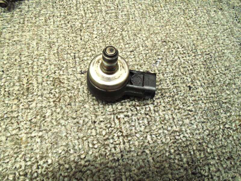 BLACK AIR INJECTOR 850065A5 MERCURY MARINER OPTIMAX OUTBOARD MOTOR #3