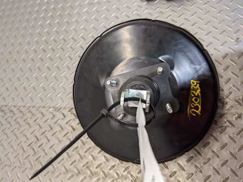 Power Brake Booster VIN K 5th Digit Fits 13-14 AVALON 1147512