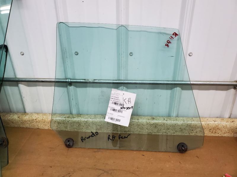 Passenger Right Rear Door Glass Lesabre Sedan Fits 75-76 BUICK 287483