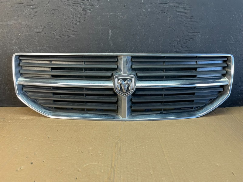 2007 2008 2009 2010 Dodge Caliber Upper Front Chrome Grill Grille AC9748 DW