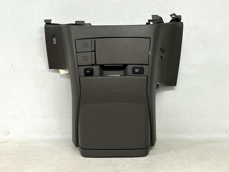 ⭐2011-2013 HONDA ODYSSEY FRONT LOWER CENTER DASH STORAGE BOX POWER OUTLE LOT2568